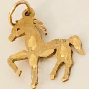 Vintage 14k Gold Horse Charm, Diamond Cut, 1970s